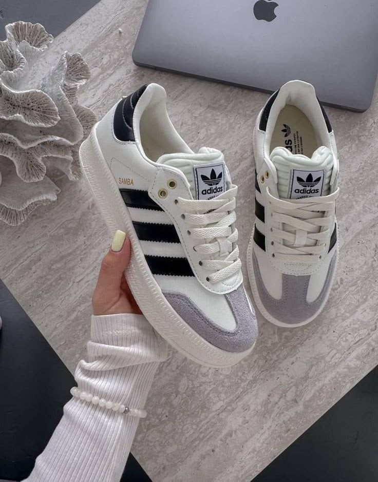 Adidas Samba