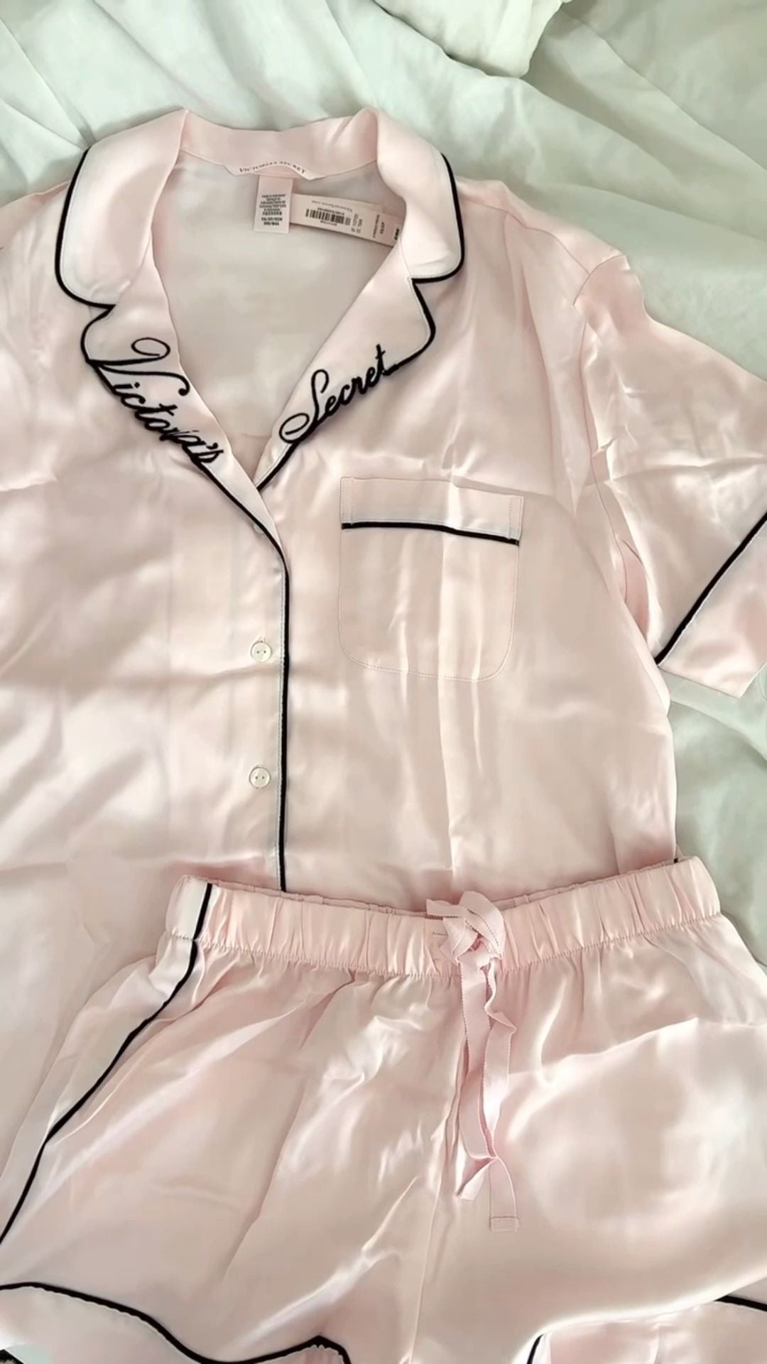 VS pyjamas