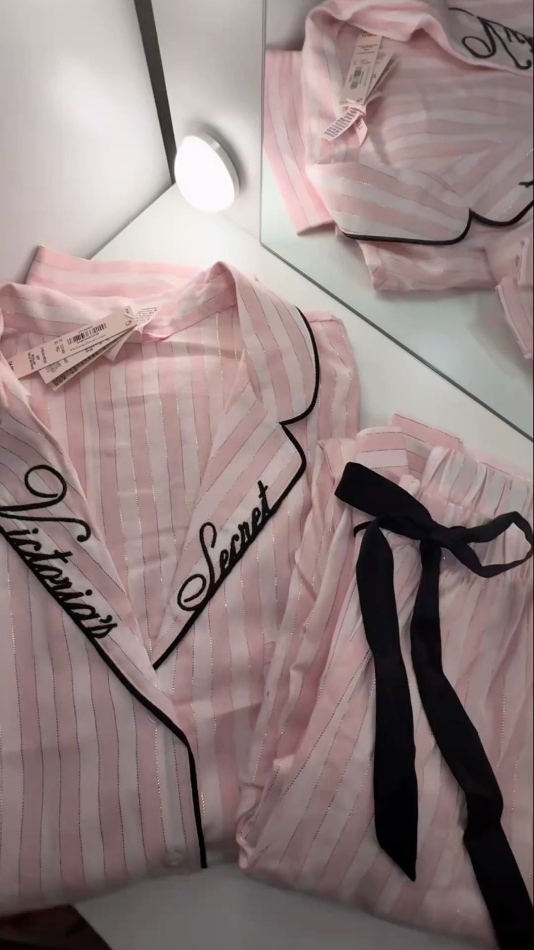 VS pyjamas