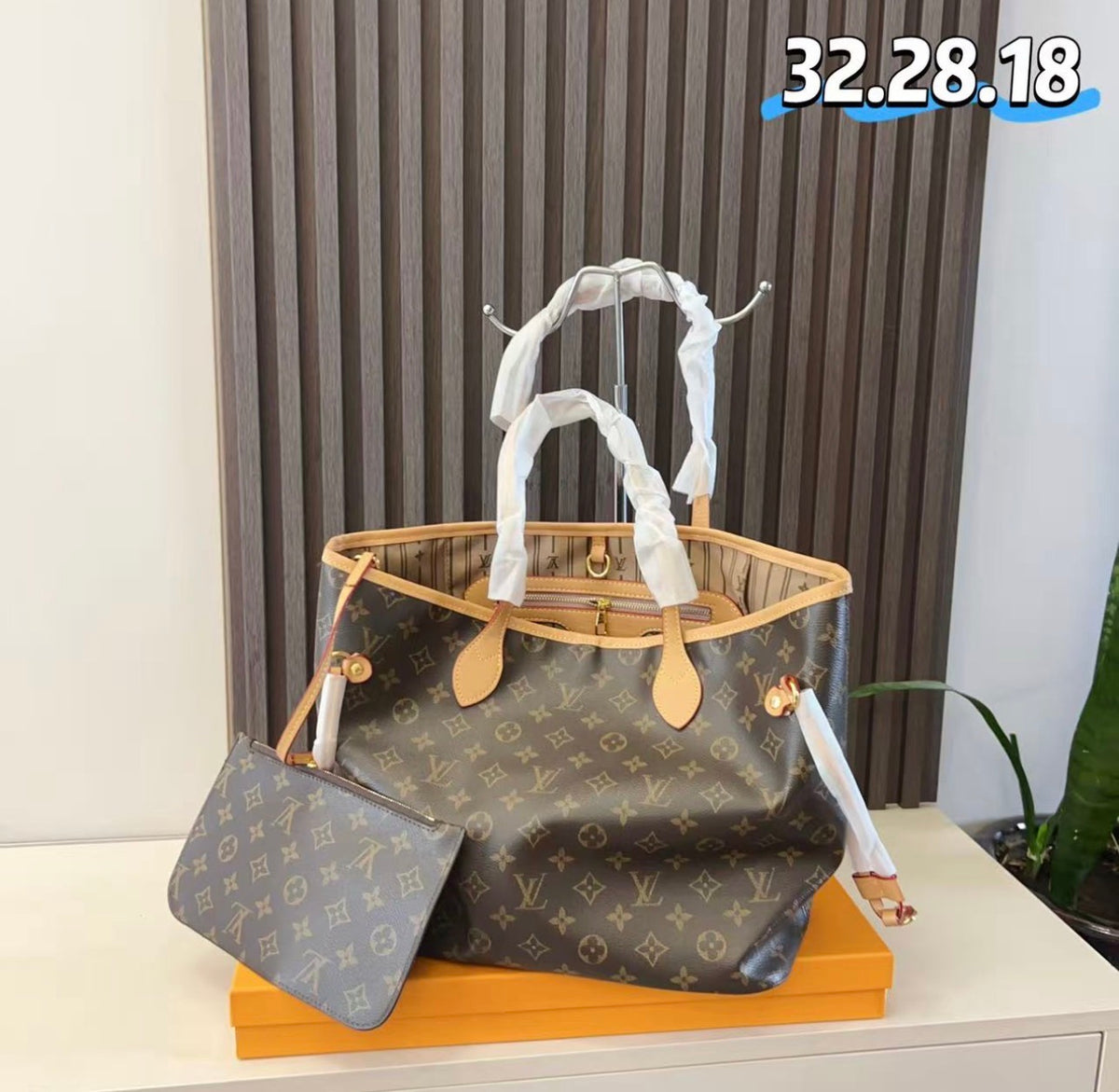 Handbag